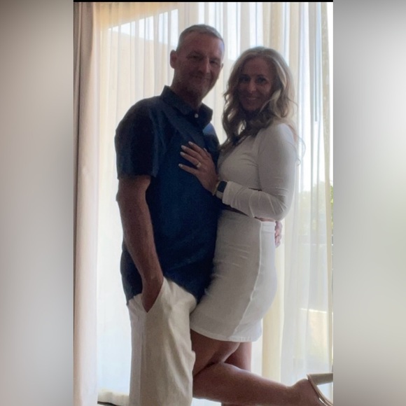 Meet Your Posher - Picture 4 of 4